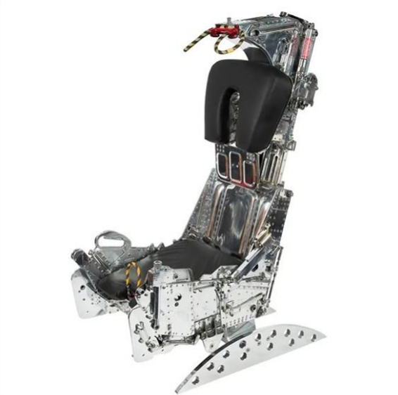 Siège éjectable d'avion de chasse revisité en fauteuil design – Pacific Compagnie